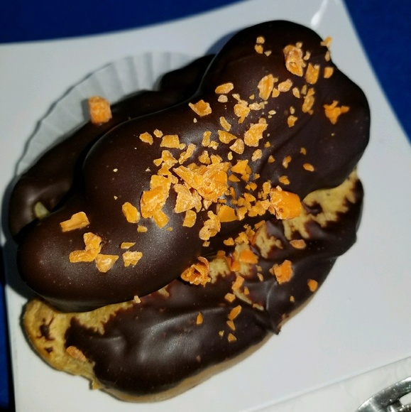 Meet your Posher, Willie - Picture 1 of 1